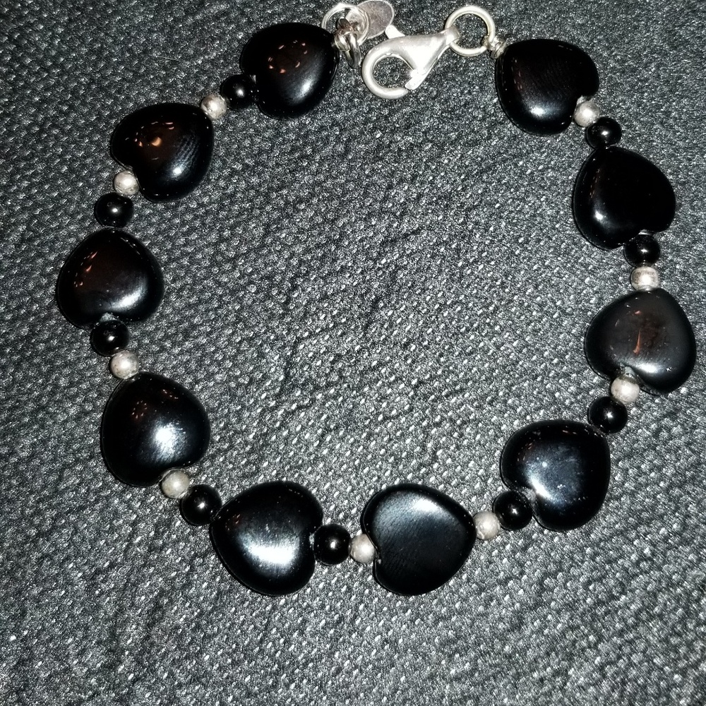 Black Heart Braclet